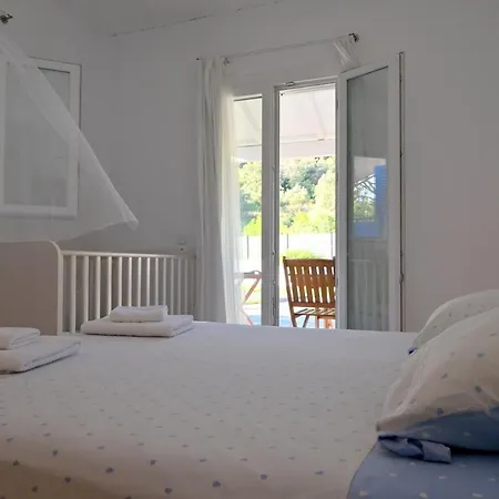Corfu Twins Apartment Gardeládes